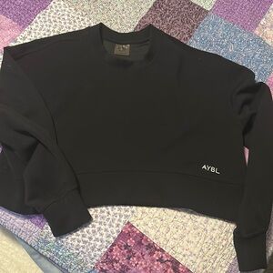 Aybl cropped sweatshirt like new